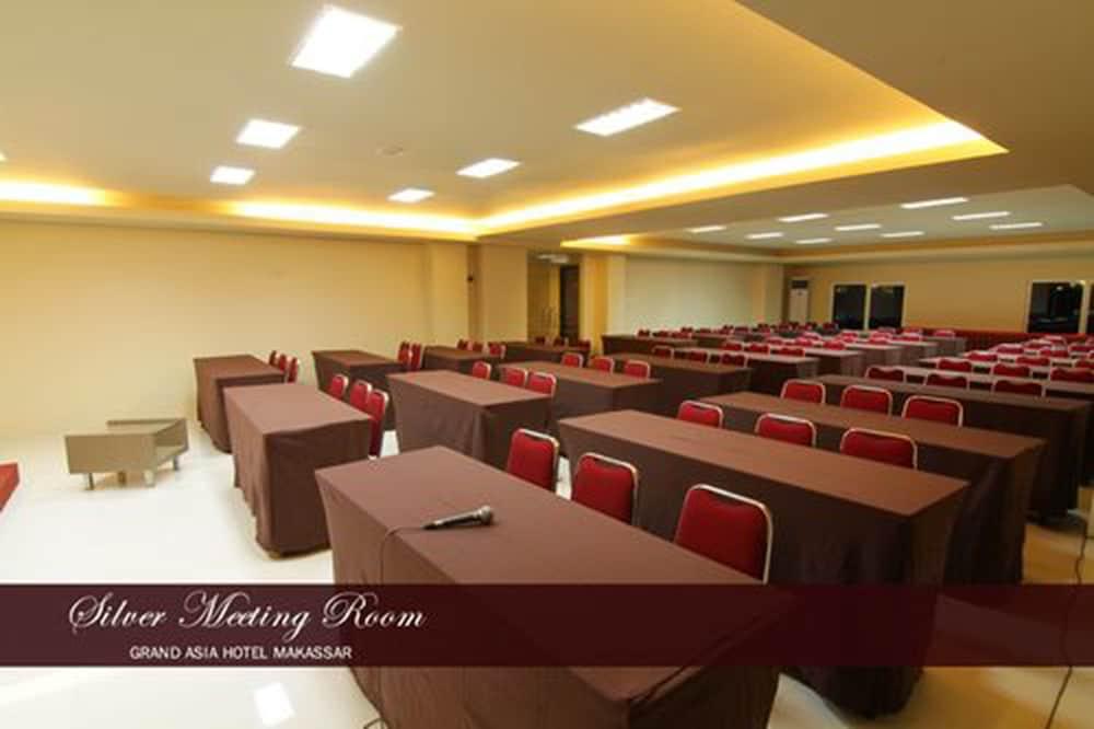 Grand Asia Hotel Макасар Екстер'єр фото