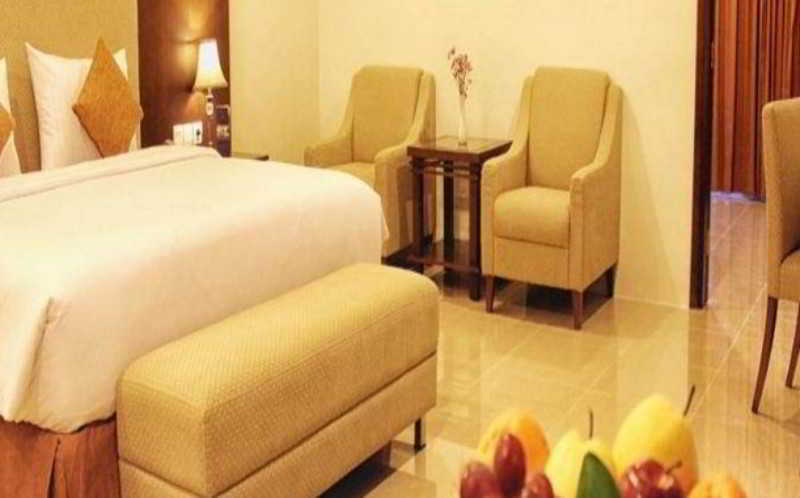 Grand Asia Hotel Макасар Екстер'єр фото